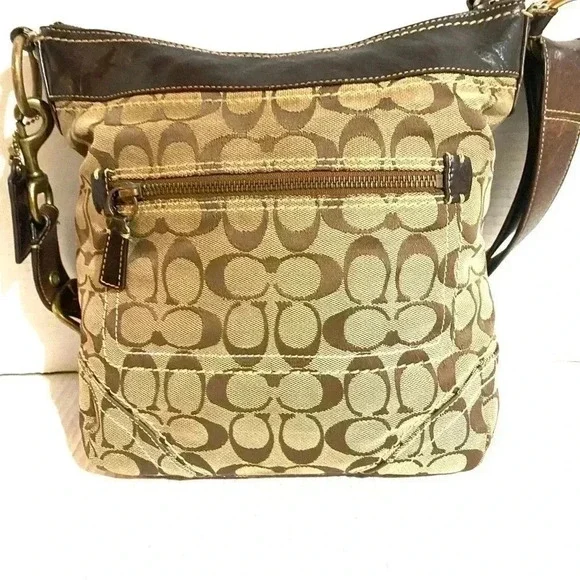 Coach vintage CC signature print canvas crossbody handbag - Picture 2 of 12
